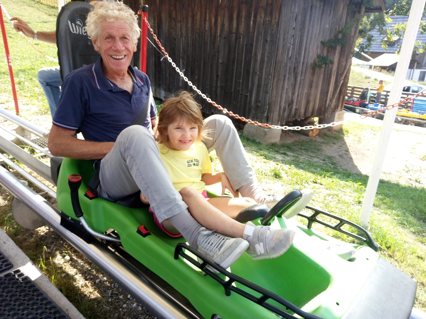 40198851_10205469551933488_3911584393306570752_o